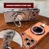 Diamantspiegelhalter für iPhone, zeigt magnetische Halterung und Glitzer-Finish.