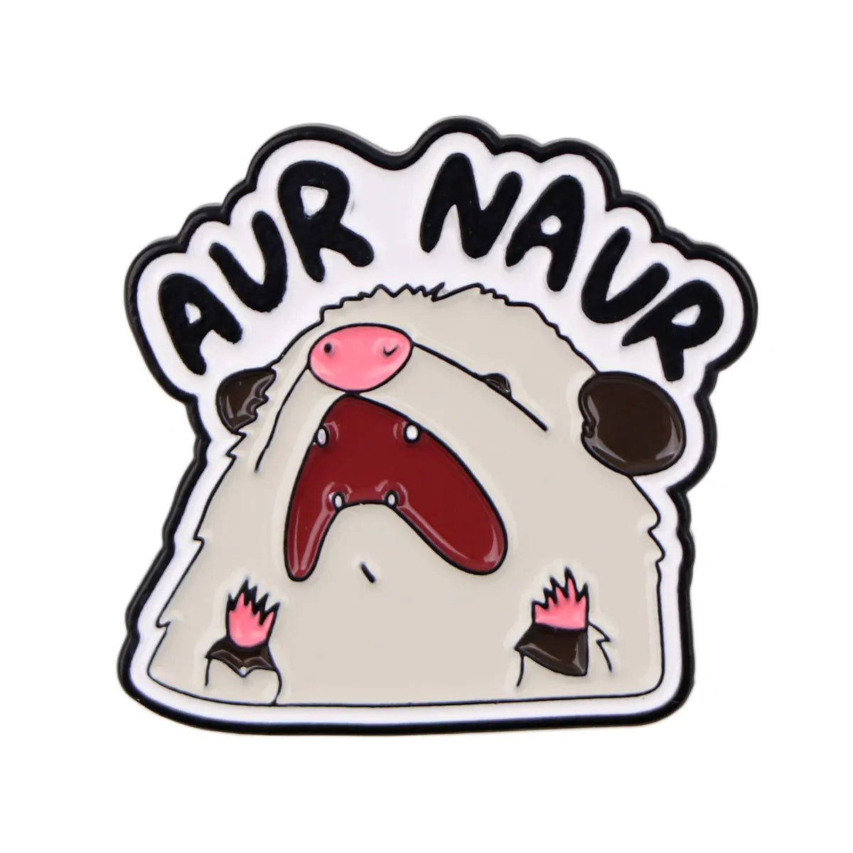 Broche émail en forme de visage d'ours blanc avec inscription noire 'OUR NAUR'