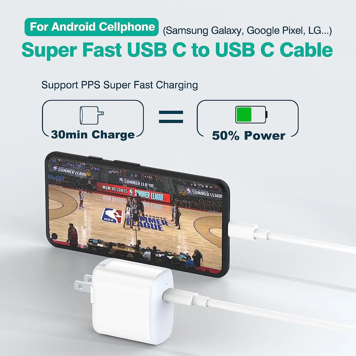 Un câble USB-C blanc connectant une batterie externe à un téléphone Android pour la charge rapide.