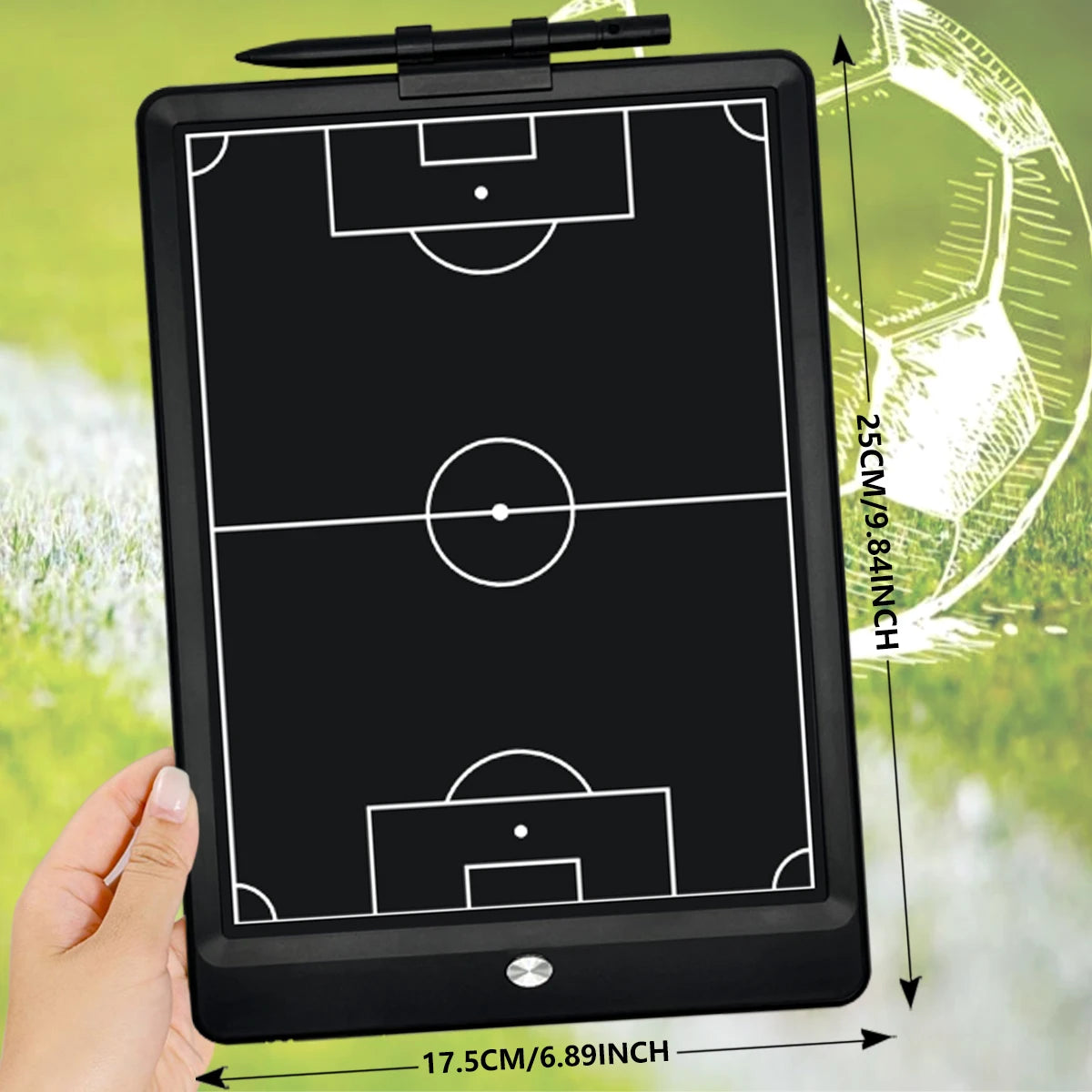 Schwarzes taktisches Strategie-Markerbrett mit Fußballfeld-Layout, Linien und Markierungen.