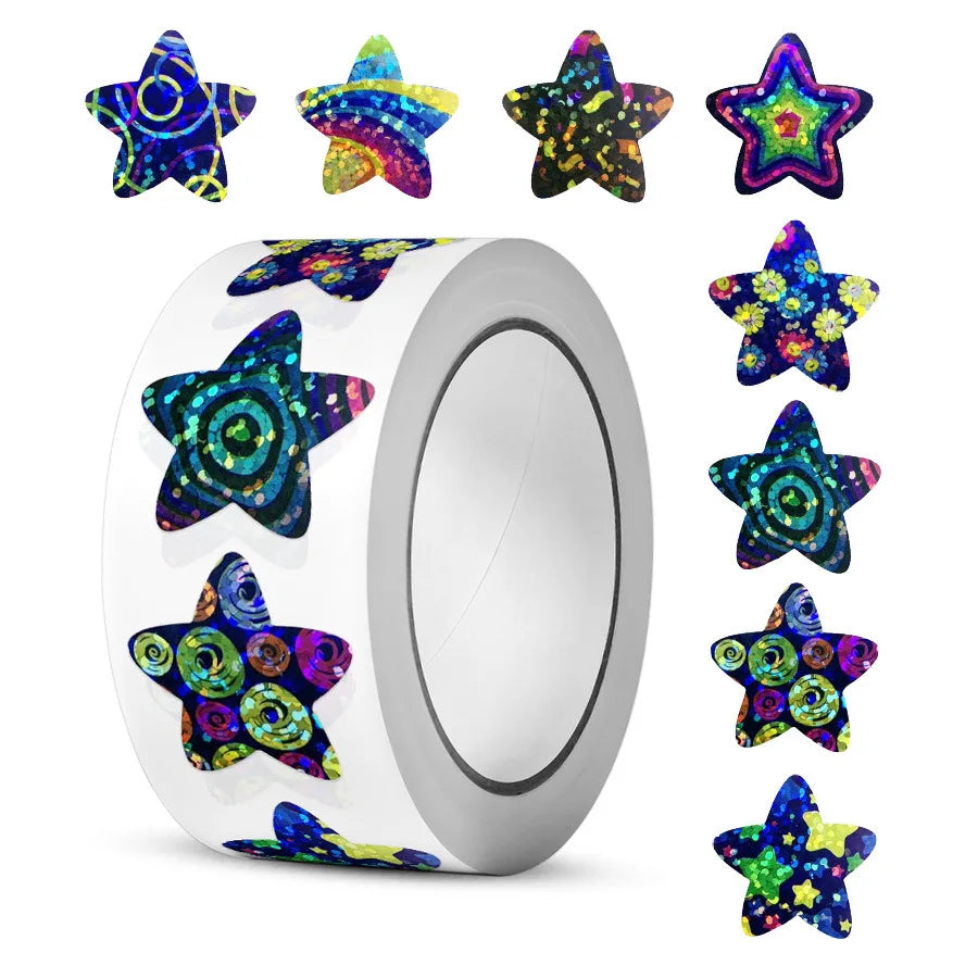 Ein Rollen Glitzersternaufkleber zum Basteln und Dekorieren mit verschiedenen bunten Sterndesigns.