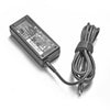 Schwarzer 45W USB-C Netzadapter für HP Laptops mit schwarzem, gewickeltem Kabel.
